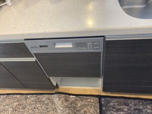 宮城キッチン取付け隊　浅型を深型食洗機に取替　施工前